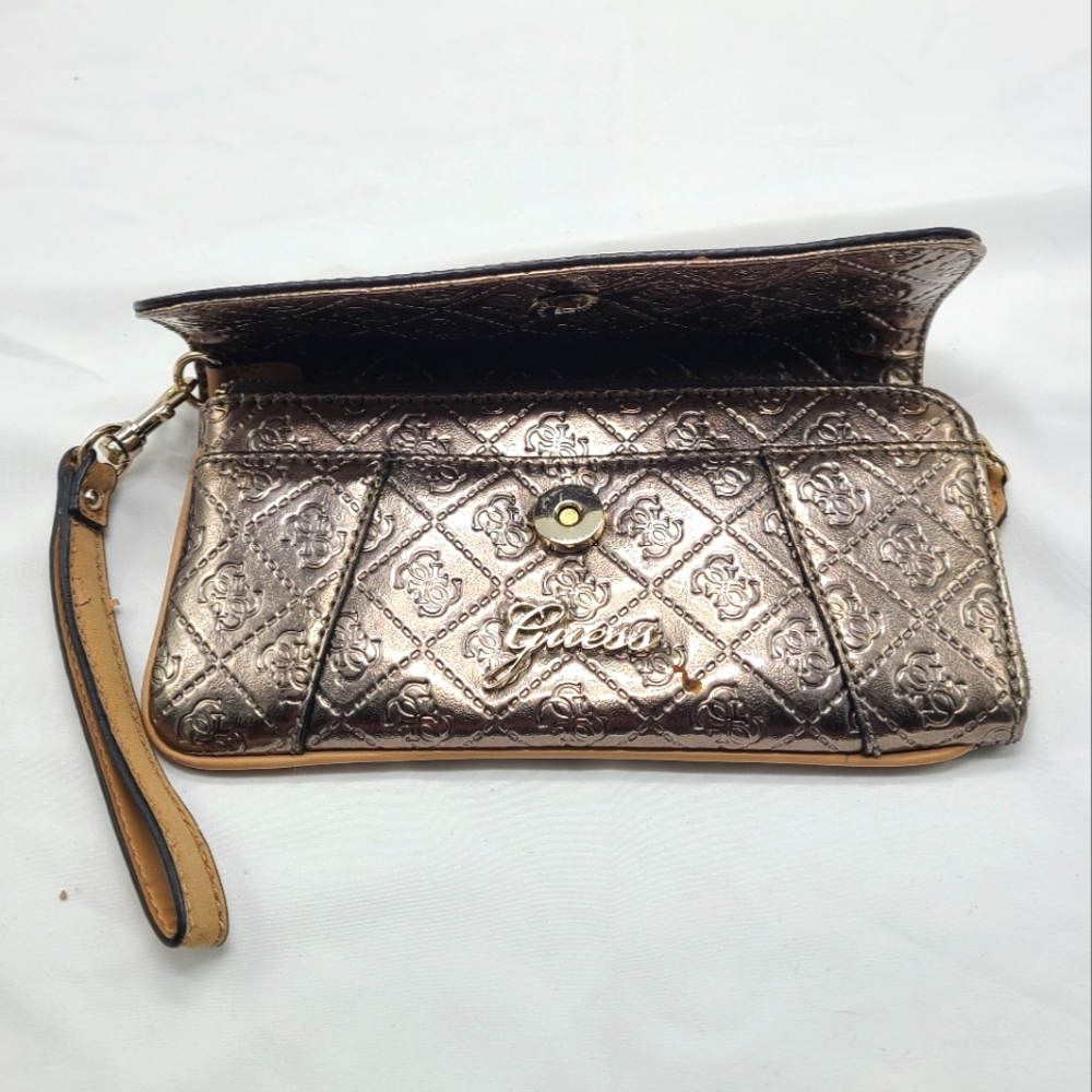 GUESS Shimmering Gold Clutch - Picture 2 of 8